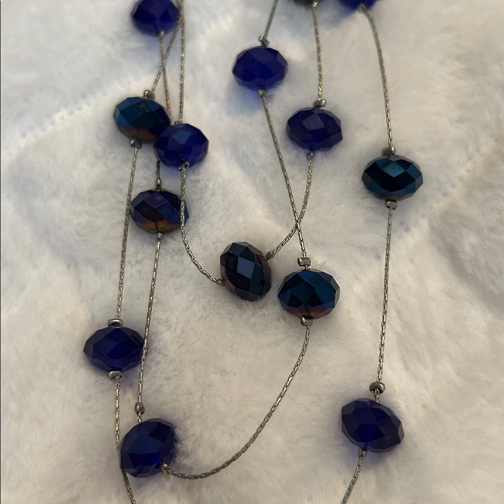 Elegant Blue and Silver Necklace and Earring Set - Picture 4 of 4